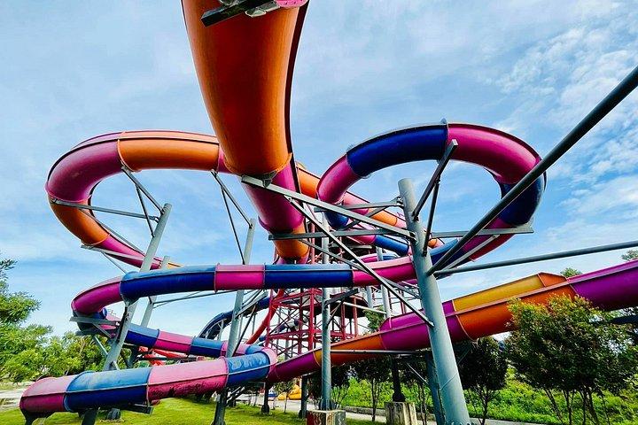 チェンマイ、サンカンペーン地下鉄トレックウォーターパークチケット