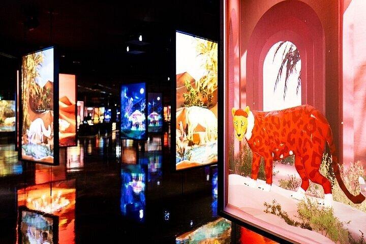 ドバイ・アルテ美術館入場券（アルテ・ティーバー付き）
