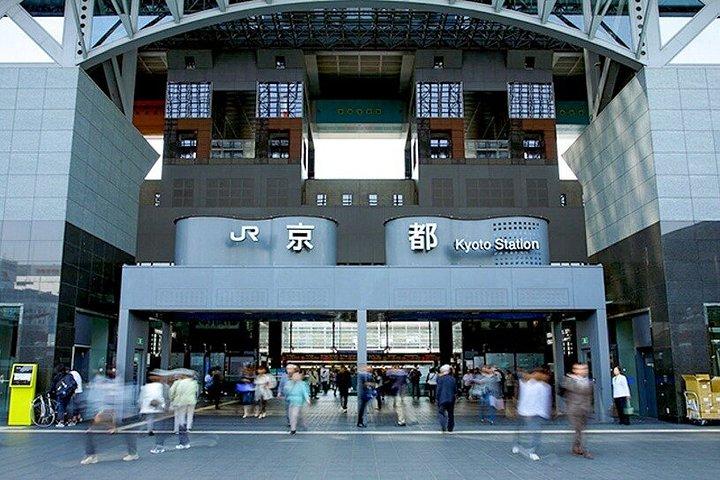 Osaka Kyoto USJ Private Van Transfer