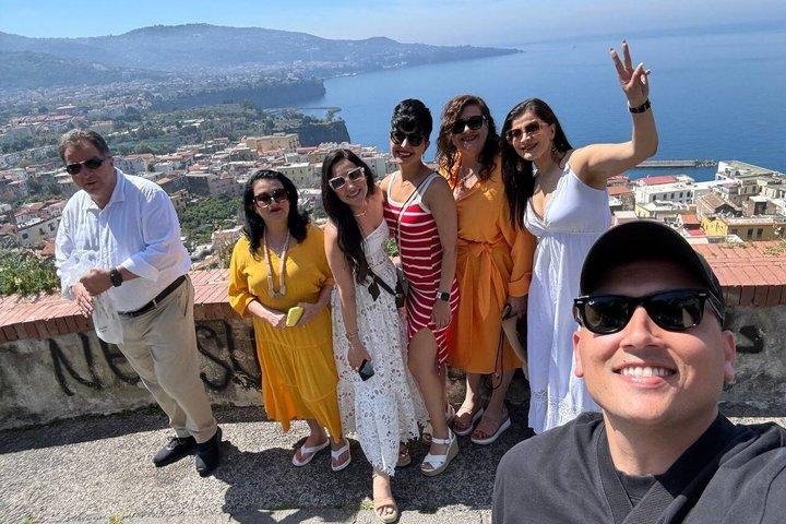 Arrêt Pompéi Positano et visite de Sorrente depuis le port de Naples