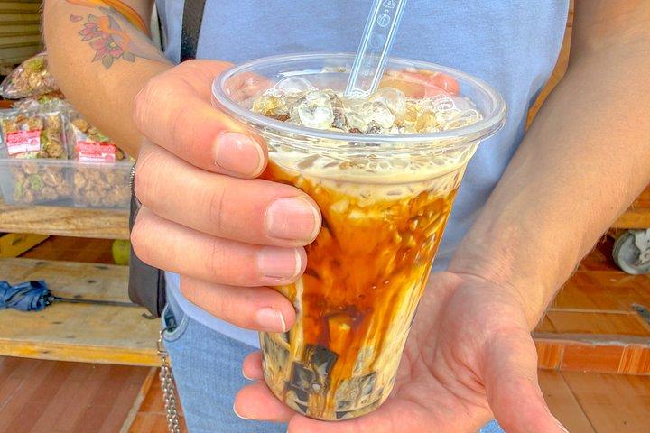 ハリプンチャイの古代都市トップ観光スポットと4ミニフードツアー