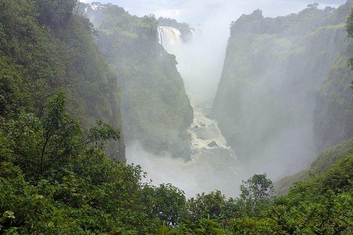 Victoria Falls Guided Experience