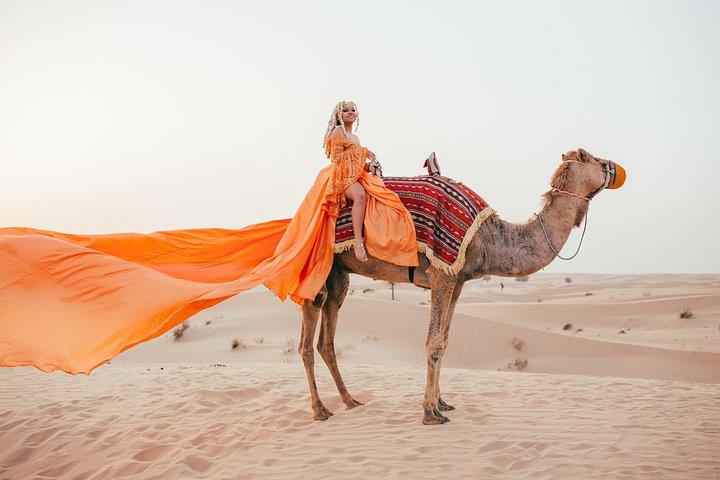 ドバイの地元の写真家とのプライベートフォトセッション