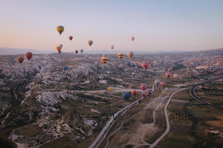 2 Days Cappadocia Tour from Istanbul by Flight with Cave Hotel