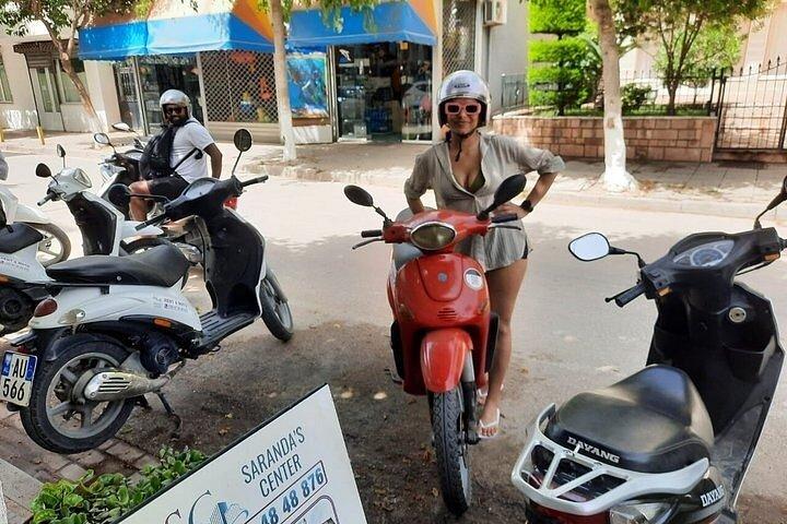 サランドからアルバニアリビエラを自転車で