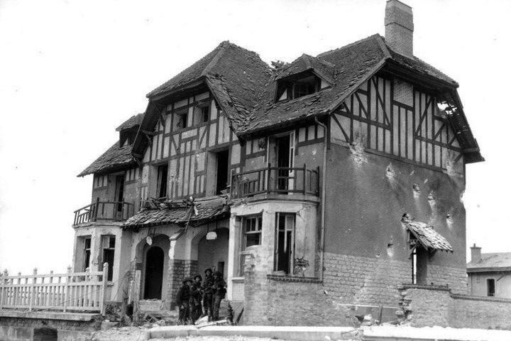 Dagtour door Normandië Juno Beach en Canadese locaties vanuit Parijs