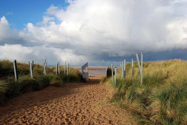 Dagtour door Normandië Juno Beach en Canadese locaties vanuit Parijs