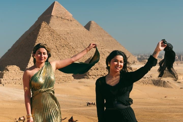 Private Giza Pyramids, Sphinx, Camel Ride & Lunch Guided Tour