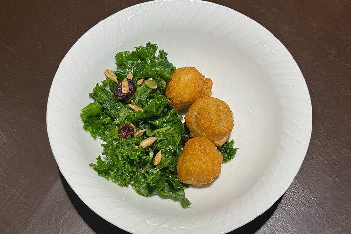 2時間エクスプレストロントフードツアー：ケンジントンマーケットの味
