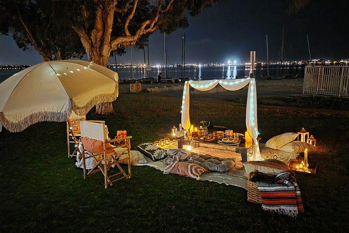 San Diego Paint and Sip Picnic Experience