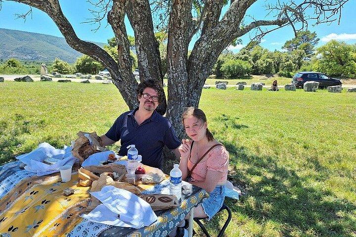 Provence Picnic Tour -7 hours