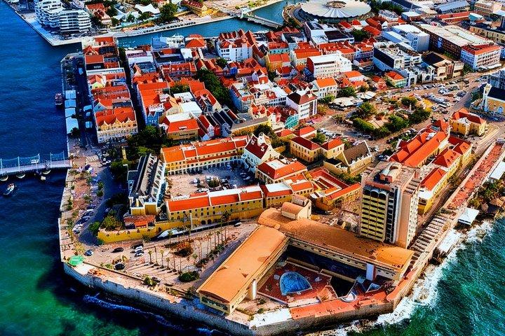 Experiência de caminhada privada em Willemstad - Punda e Otrobanda