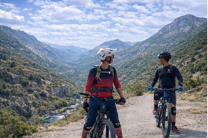Akchour E-Bike – Ontdek de Akchour watervallen