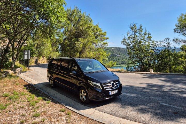 Visite privée des cascades de Krka au départ de Split + Tour de côte et détour