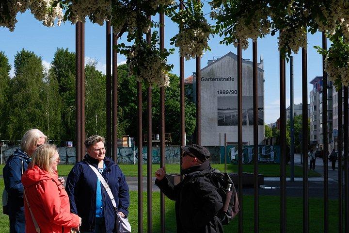 Berlin Wall Escape and Freedom Tour with an Insider