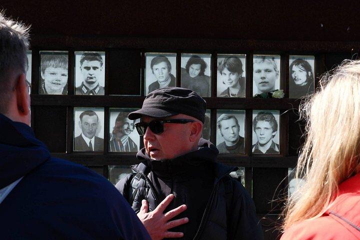 Berlin Wall Escape and Freedom Tour with an Insider