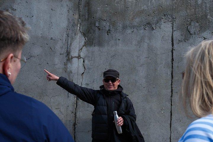 Berlin Wall Escape and Freedom Tour with an Insider
