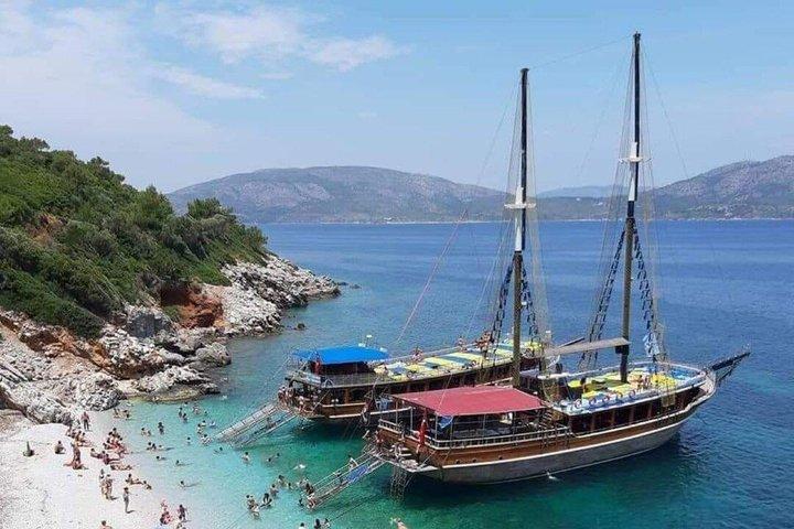 Kuşadası Full Day Aegean Boat Cruise with Lunch and Transfers