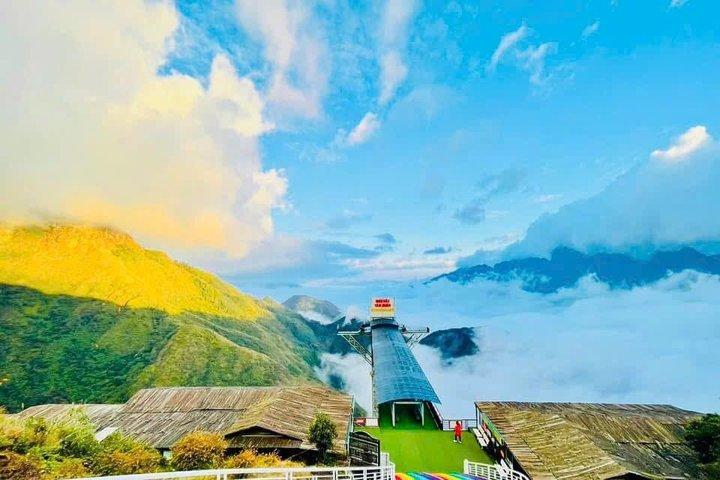Sapa : Cascata, Porta del Cielo e Ponte di Vetro Tour privato