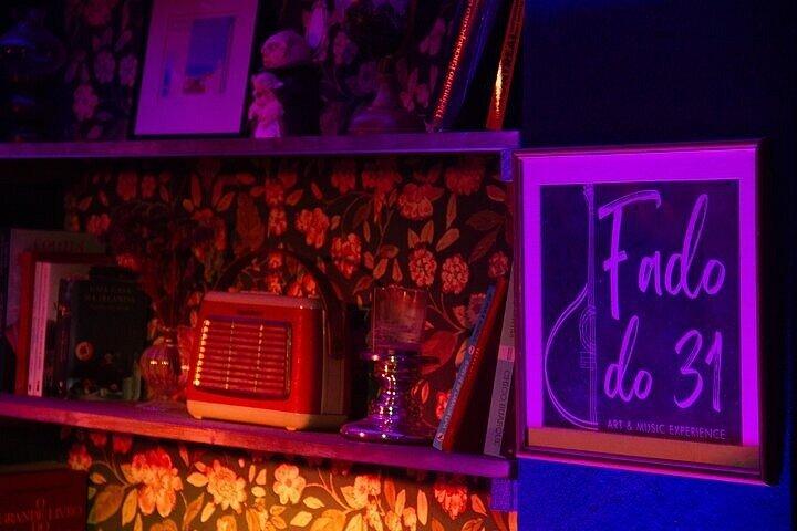 Lissabon traditionell Fado natt + e-bok