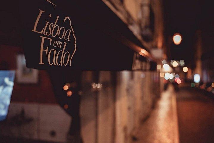 Lissabon traditionell Fado natt + e-bok