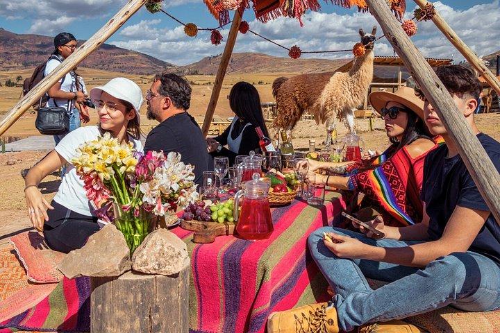 マチュピチュ3日ツアーLlamaピクニックと聖なる谷アドベンチャー