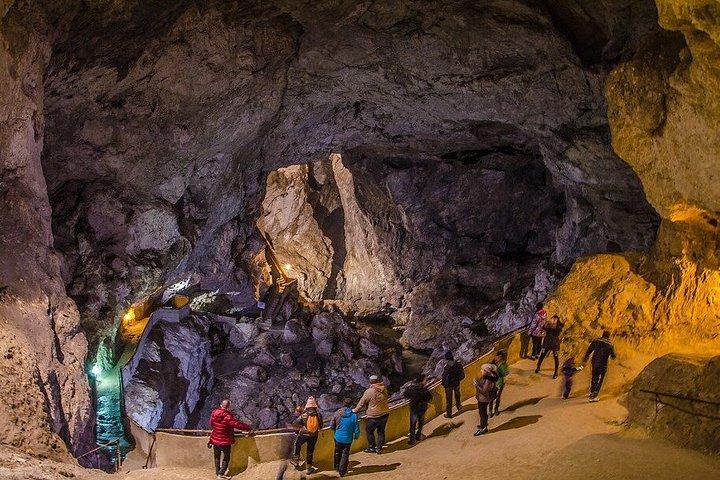 Devil's Throat and Yagodinska caves tour