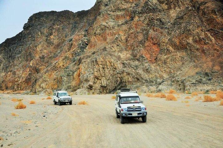 Hurghada ATV Quad & Buggy Safari con paseo en camello – Mañana o Puesta de sol