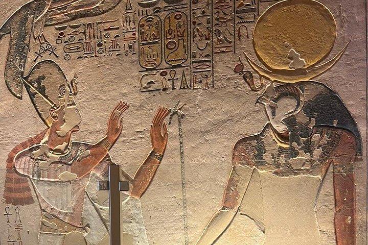 フルガダからの日の出熱気球と乗り合いルクソール日帰り旅行