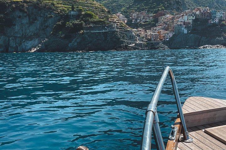 Cinque Terre Shared Tour with Swim Stops