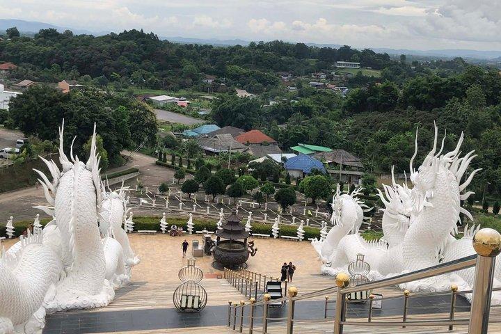 Stunning tour at Golden Triangle and 3 countries border view