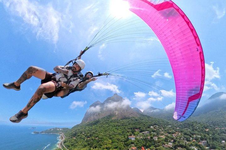 Tandem paragliding-flyvning i Rio de Janeiro med video.
