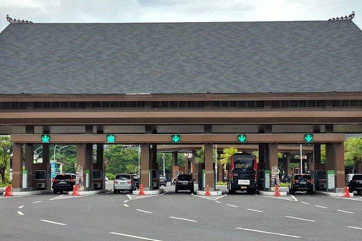 ヌサドゥア出発、バリ空港国際空港 (DPS) への送迎