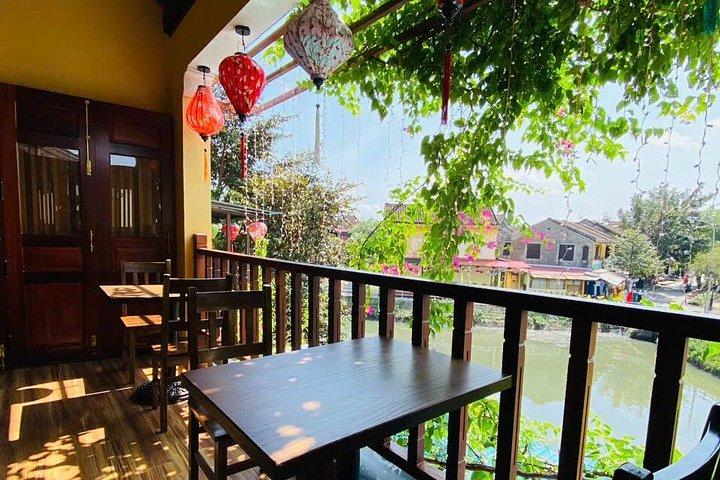 ホイアンの市場見学付きベトナム料理教室