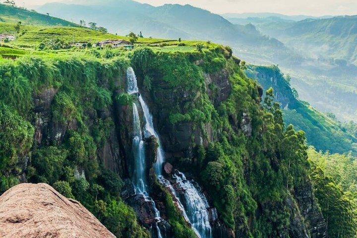 Tea Country Link : Privater Taxitransfer | Nuwara Eliya nach Ella