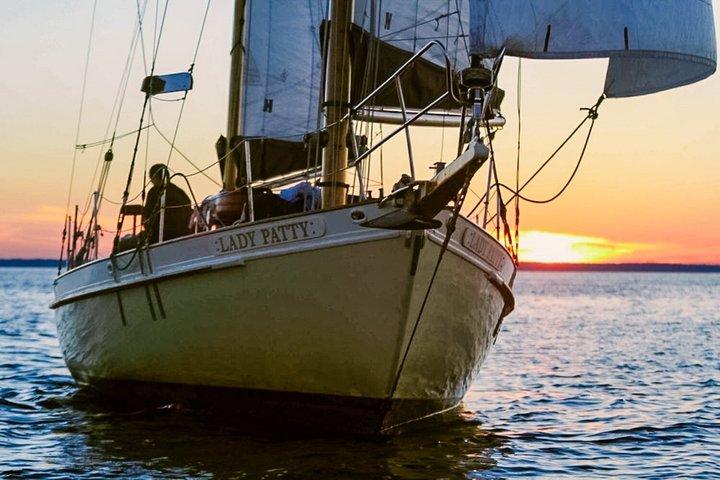 2-Hour Relaxing Chesapeake Day Sail on Lady Patty