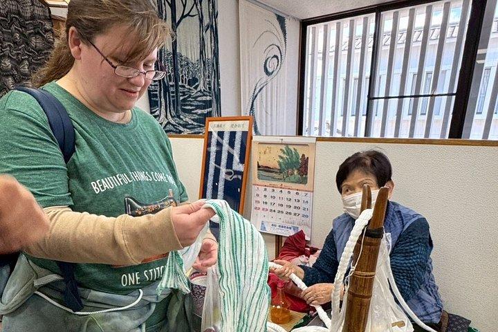 名古屋の絞り染めアクティビティと伝統的な街歩きツアー