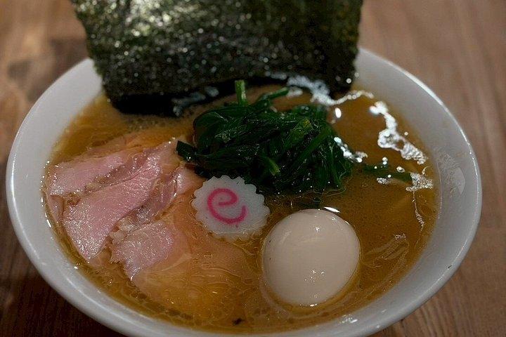 ミニ丼3杯で巡る札幌ラーメンツアー