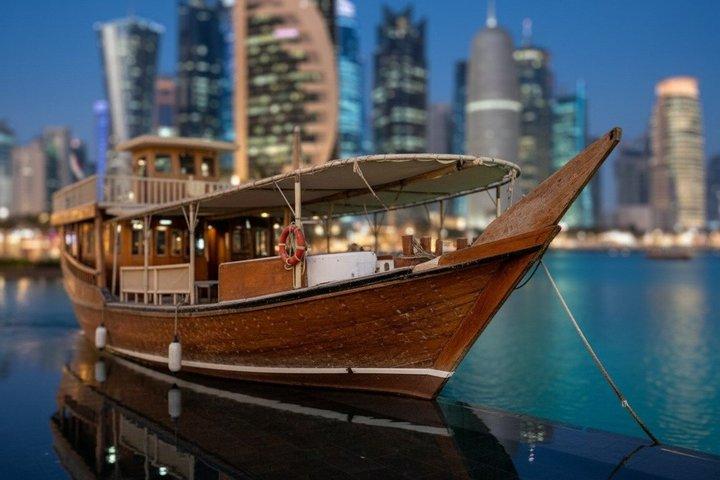 Doha : Dhow Cruise Diner Live BBQ Buffet en hoteltransfer