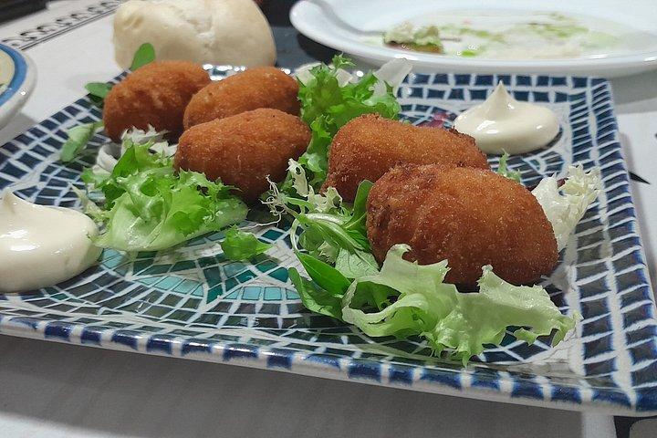 シェフ主導のセビリアタパスツアー/本格料理＆地元ワイン