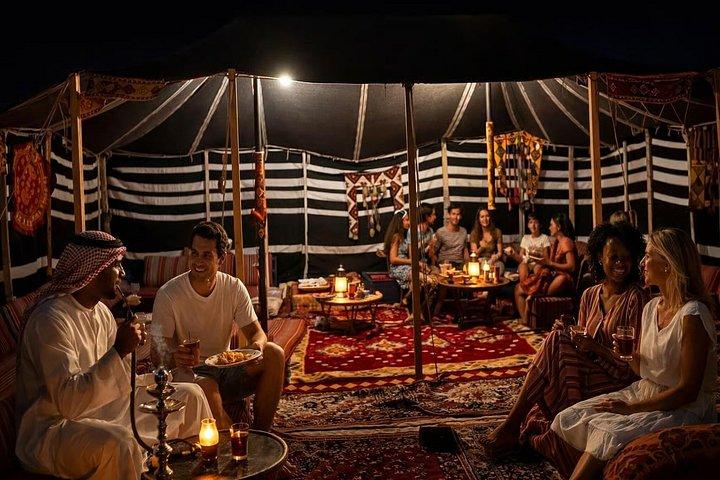 ドーハ砂漠サファリ：夕日でのデューンバッシングキャンプアクセス＆ディナー