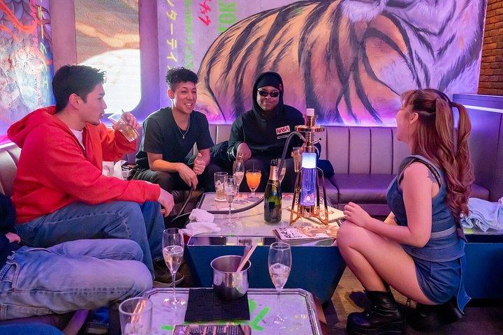 英語ガイド付き東京完全カスタムプライベートナイトツアー