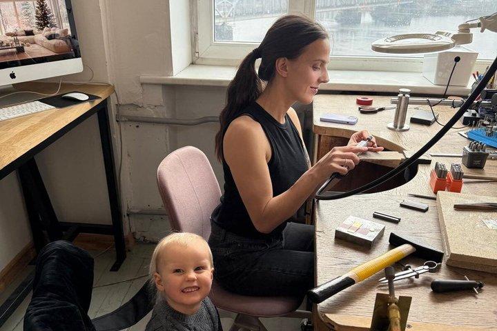 Expérience d'atelier de bijouterie privée avec une vue imprenable sur Riga