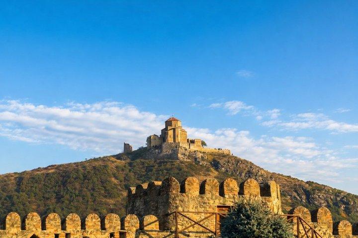 Tbilisi - Mtskheta Tour : geschiedenis, uitzicht, wijn & boottocht
