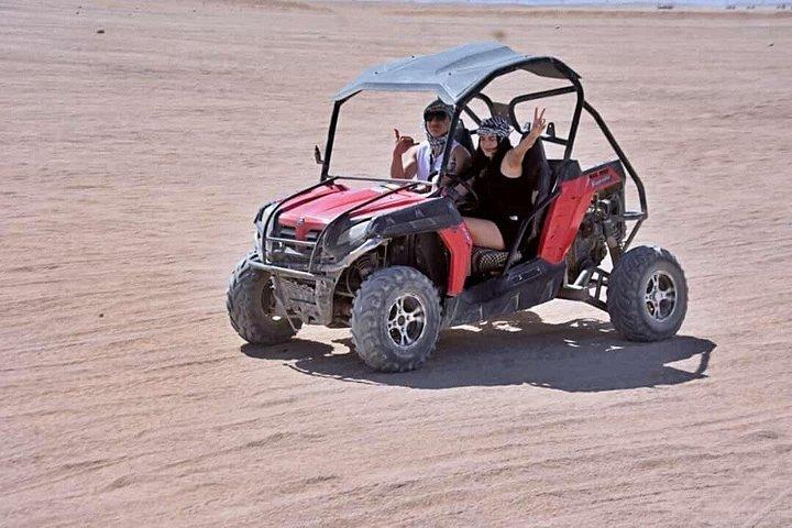 ハルガダ 3時間砂漠ATVクアッドサファリ、ラクダ乗り＆ベドウィンティー