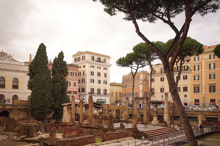 Rome Bike Tour Explore Iconic Landmarks on Two Wheels
