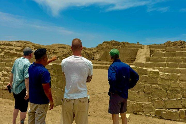 Excursion to the Sanctuary of Pachacámac + Museum with Hotel Pickup