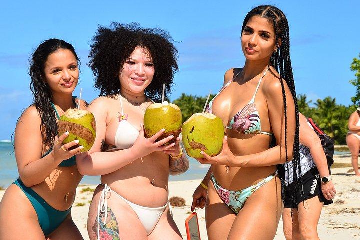 ドミタイ・パーク・ハシエンダ パンタカナのランチ付き9つのアトラクション