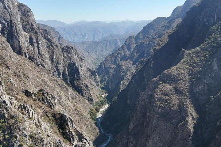 Volledige dagtour naar Tolantongo Caves en Hot Springs