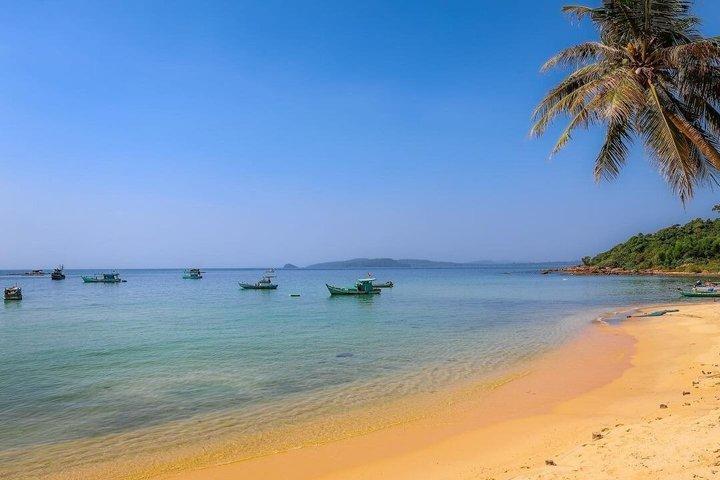 Northern Phu Quoc Discovery: Naturskön landtur och kajakpaddling